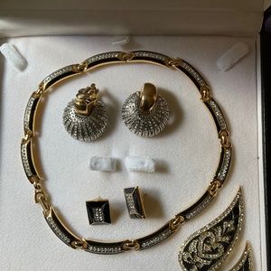 Vintage Fifth Avenue Collection Set - Choker Brooch 2 pair earrings